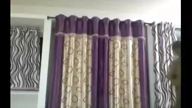 Real desi aunty caught by maid mms
