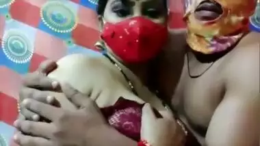 Hot and Sexy Desi Wife Live Pussy Fingering and Romance with Hubby