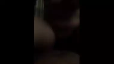 Marathi sex tape of big boobs college babe gone viral on net!