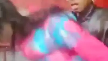 Indian lovers caught trying first sex outdoor in Desi mms video