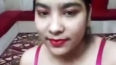 Bangladeshi Unsatisfied Horny Bhabi Video For Husband On Valentine “Ajk Valobasha Dibosh Aktu Ador Kore Diye Jao”