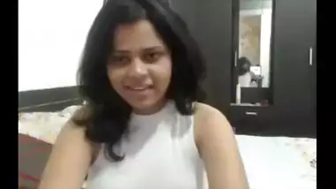 Punjabi bhabhi Jamuna’s nipple pokies webcam chat