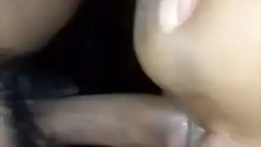 An 18-year-old GF’s desi xxx sex video with her lover
