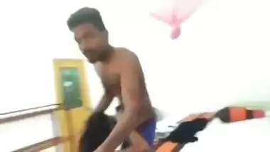 Young Tamil girl sucks her BF’s dick – Tamil Sex