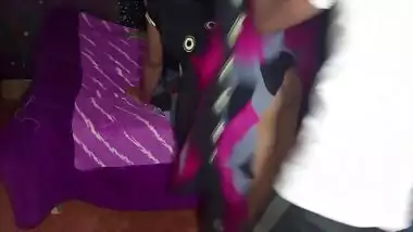 Morning Me Saree Uthakar Maami Ki Gaand Or Choot Chatayi - Linking Aunt Ass